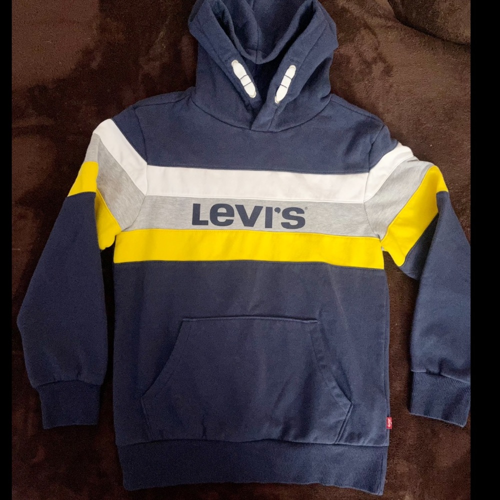 Boys Levi’s hoodie